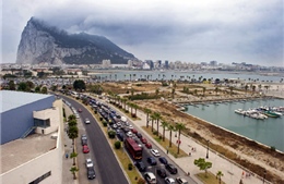 Có thể cấm tiếp nhiên liệu quanh Gibraltar 